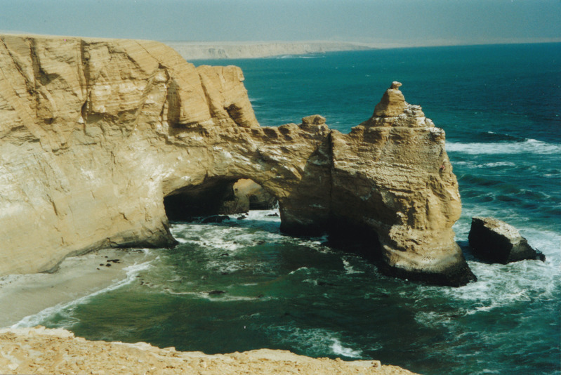 Cathedrale_Paracas_voyage_pérou