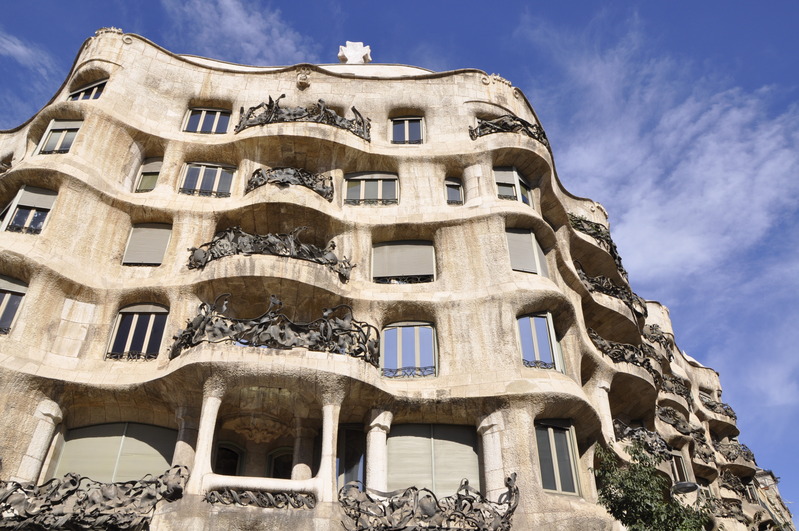 Pedrera_que_voir_Barcelone_Gaudi_voyage